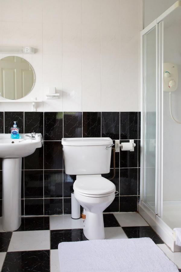 Shannon Breeze B&B Killaloe Ngoại thất bức ảnh