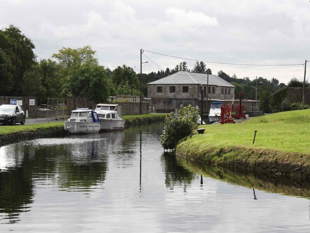 Shannon Breeze B&B Killaloe Ngoại thất bức ảnh
